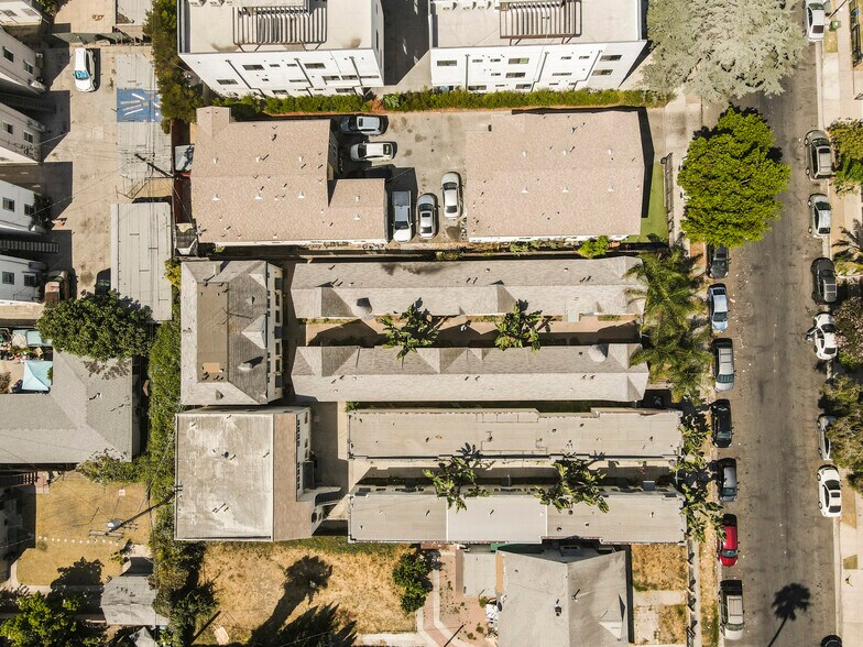 More Photos Of 526-534 W 47th St, Los Angeles Apartments For Sale
