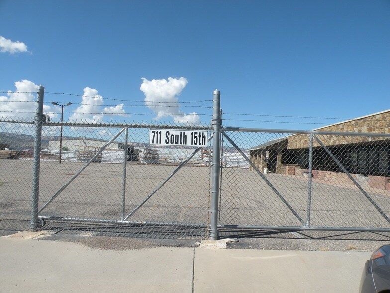 More Photos Of 711 S 15th St, Grand Junction Storefront For Sale