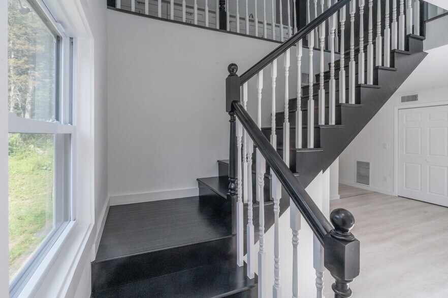 More Photos Of 2096 Ulster Ave, Lake Katrine Multifamily For Sale