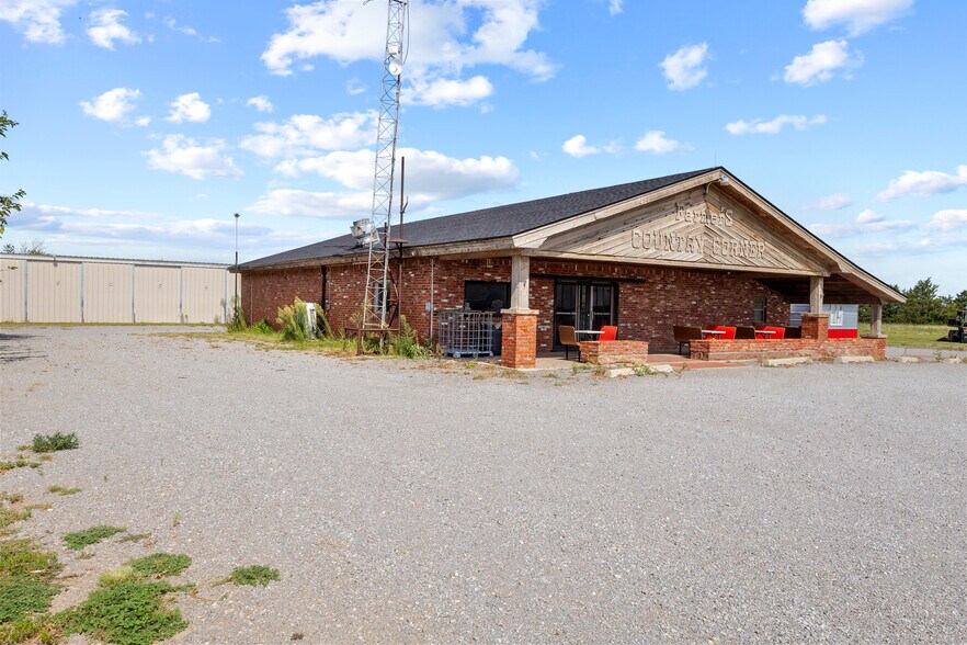 More Photos Of 28198 County Street 2530, Fort Cobb Manufactured Housing Mobile Home Park For Sale