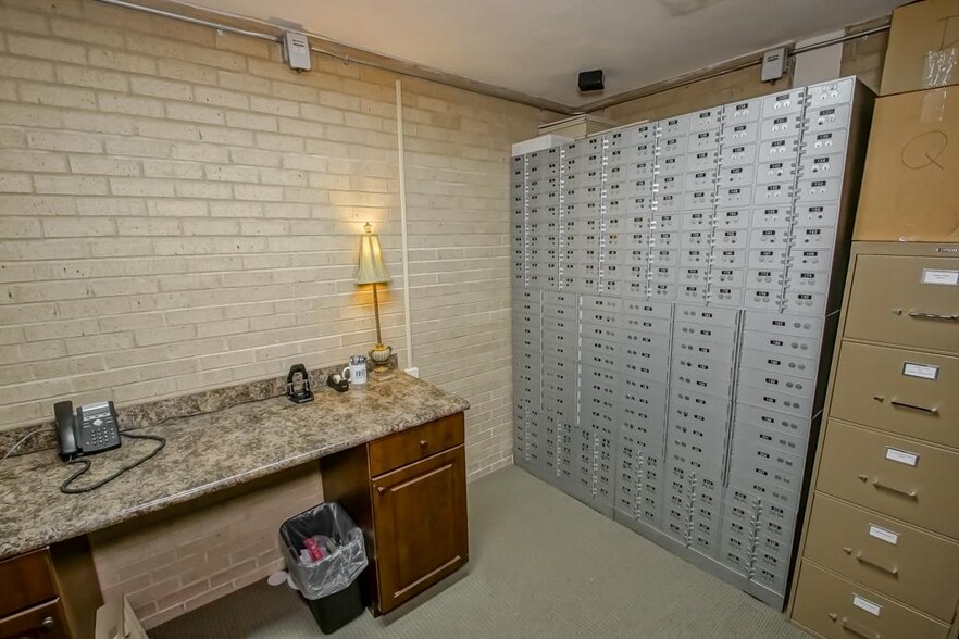 More Photos Of 200 Gause Blvd, Slidell Office For Sale