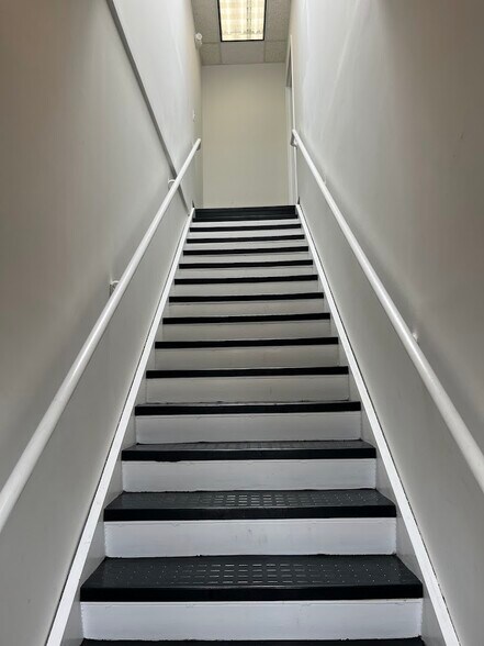 More Photos Of 2 Hartford Dr, Tinton Falls Medical For Sale