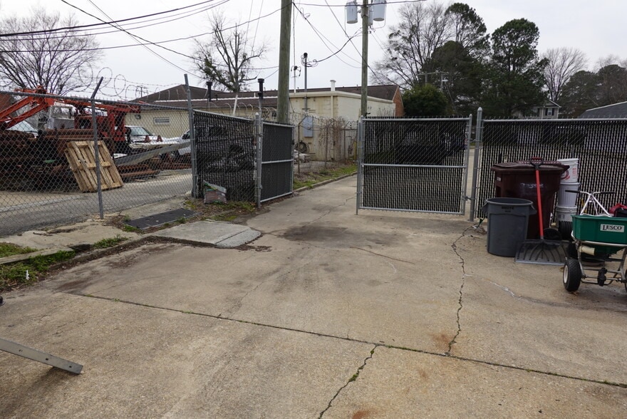 More Photos Of 1806 Hayward Ave, Chesapeake Loft Creative Space For Lease