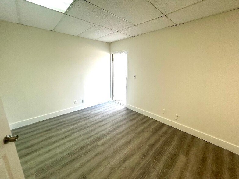 More Photos Of 10191 W Sample Rd, Coral Springs Office For Lease
