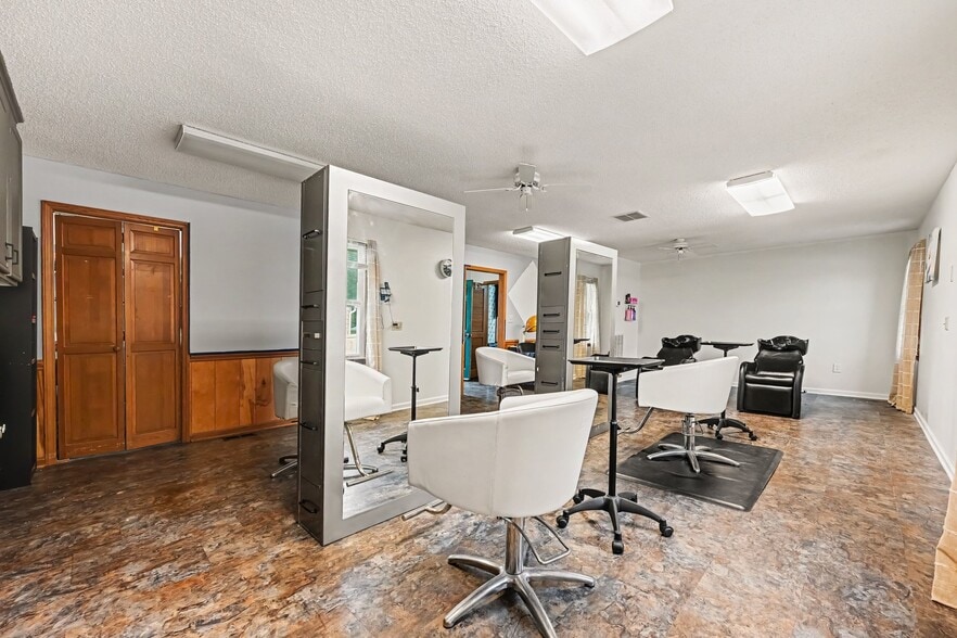More Photos Of 4009 Polkville Rd, Shelby Freestanding For Sale