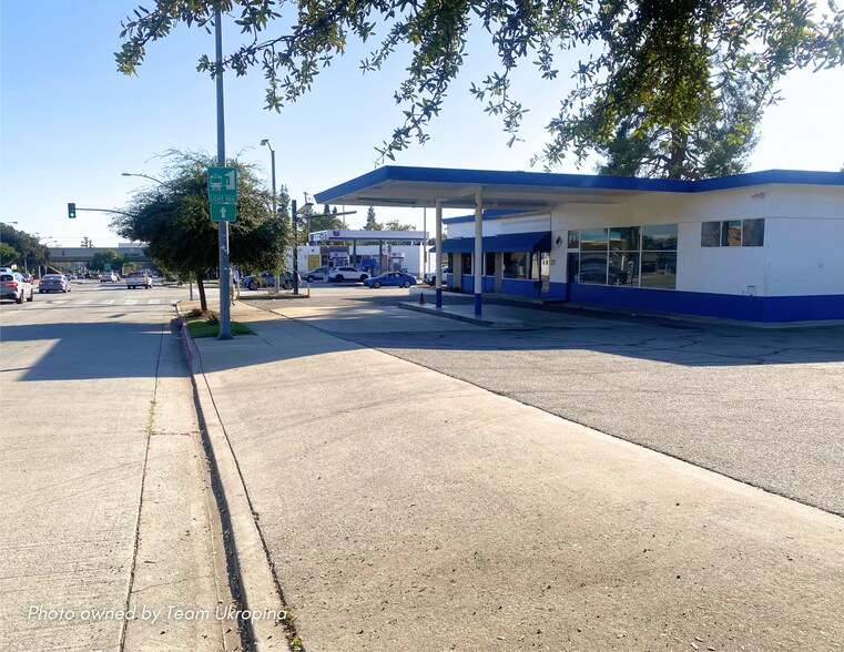 More Photos Of 491 N Allen Ave, Pasadena Auto Repair For Lease