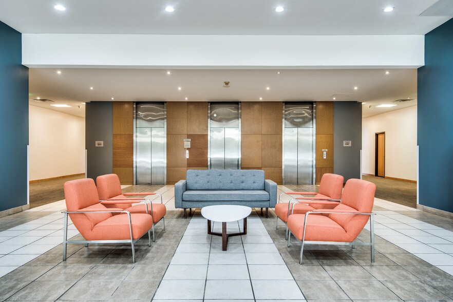 More Photos Of 13601 Preston Rd, Dallas Office For Sale