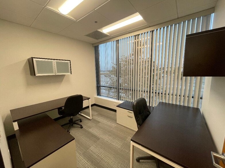 More Photos Of 8799 Balboa Ave, San Diego Office For Lease