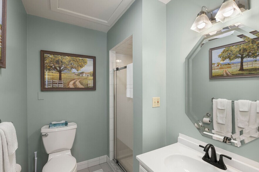 More Photos Of 40 Hospital Rd, Gettysburg Hotel For Sale