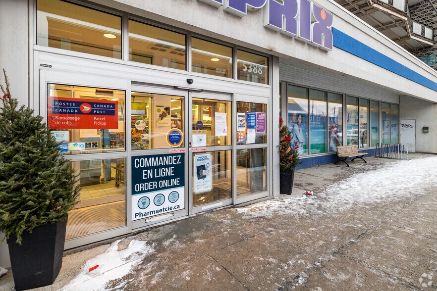 More Photos Of 5350-5388 Rue Bélanger, Montréal General Retail For Lease