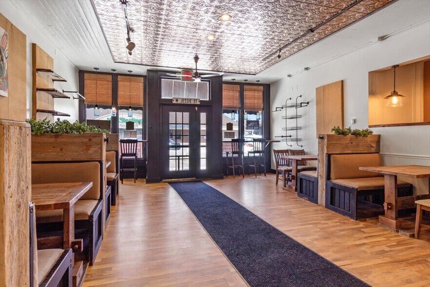 More Photos Of 116 W Jessie St, Rushford Storefront Retail Residential For Sale