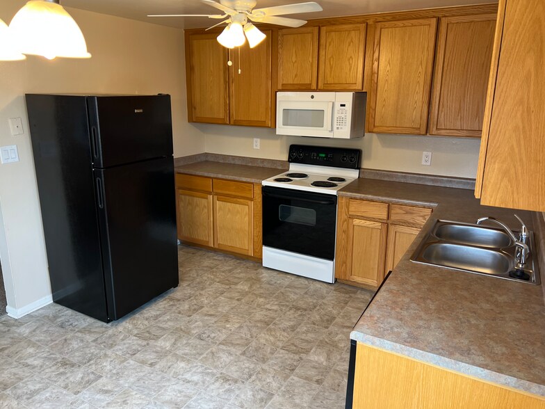 More Photos Of 4450 Holland St, Wheat Ridge Apartments For Sale