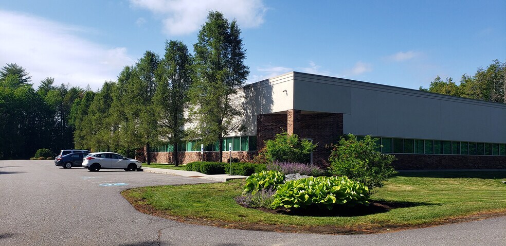 Primary Photo Of 22 Marin Way, Stratham Office For Lease