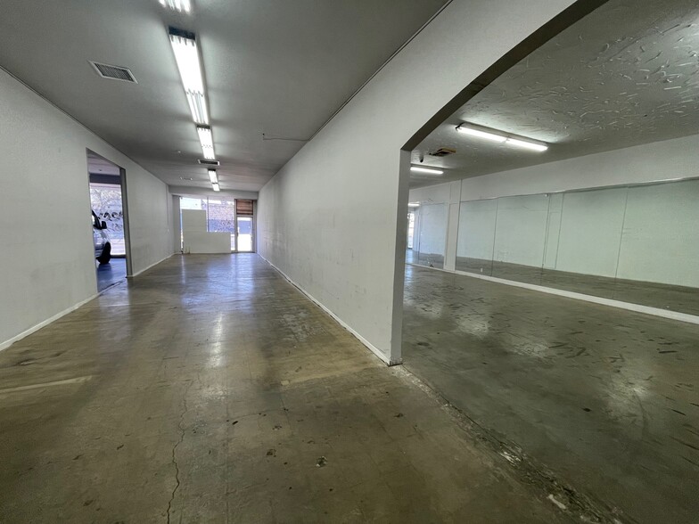 More Photos Of 4900-4906 Lankershim Blvd, North Hollywood Freestanding For Lease