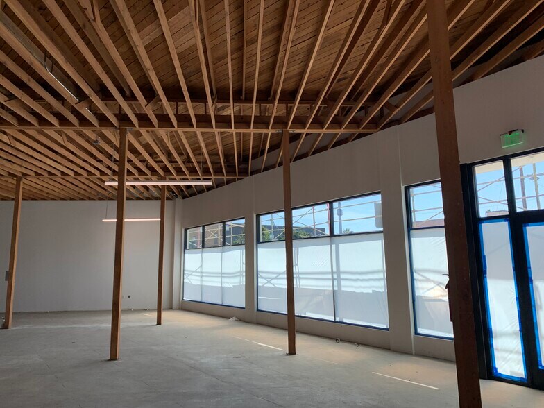 More Photos Of 4501-4515 W Adams Blvd, Los Angeles Loft Creative Space For Lease