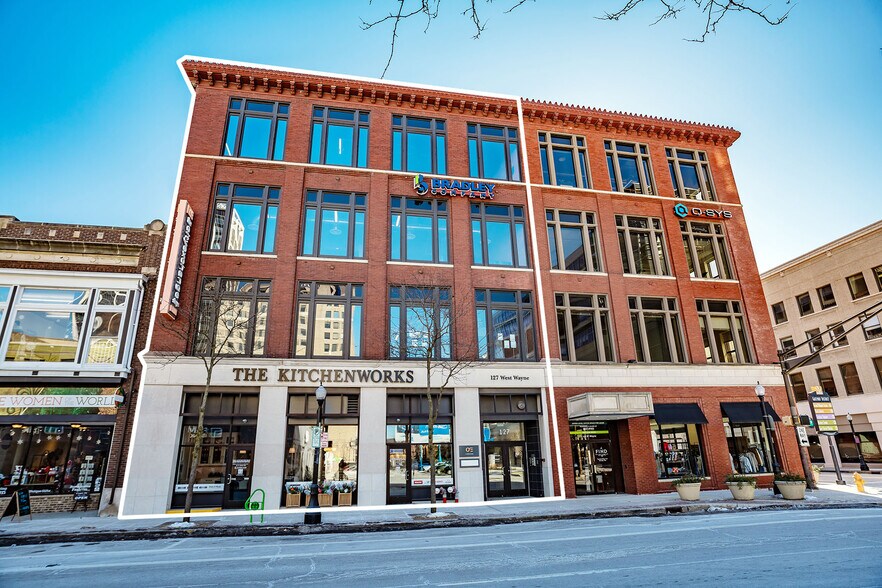 More Photos Of 127 W Wayne St, Fort Wayne Office For Sale