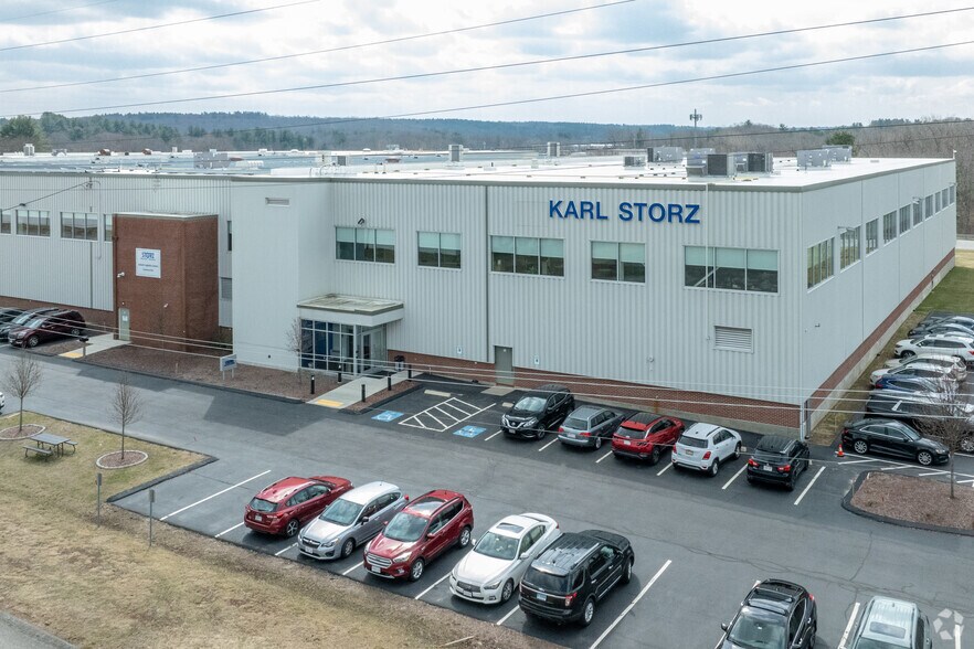 More Photos Of 28 Millbury St, Auburn Warehouse For Lease