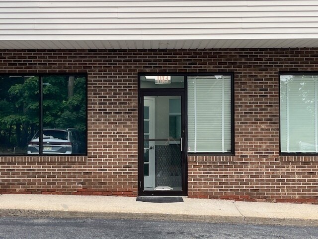 More Photos Of 685 Bloomfield Ave, Verona Medical For Lease
