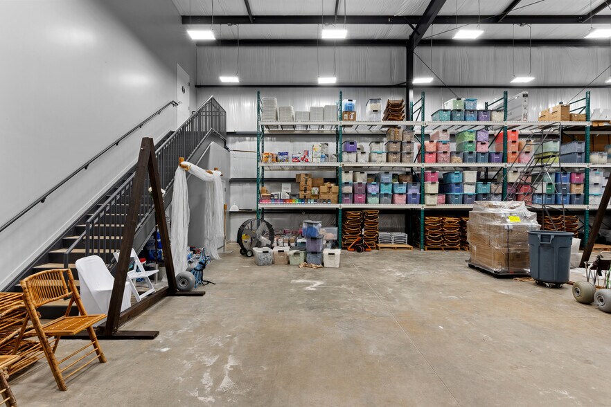 More Photos Of 209 Main St, Destin Storefront Retail Office For Sale