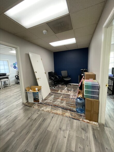 More Photos Of 335 E Palm Ln, Phoenix Loft Creative Space For Sale