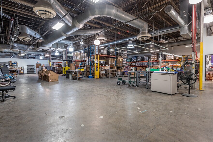 More Photos Of 1901-1923 Windsor Pl, Fort Worth Warehouse For Lease
