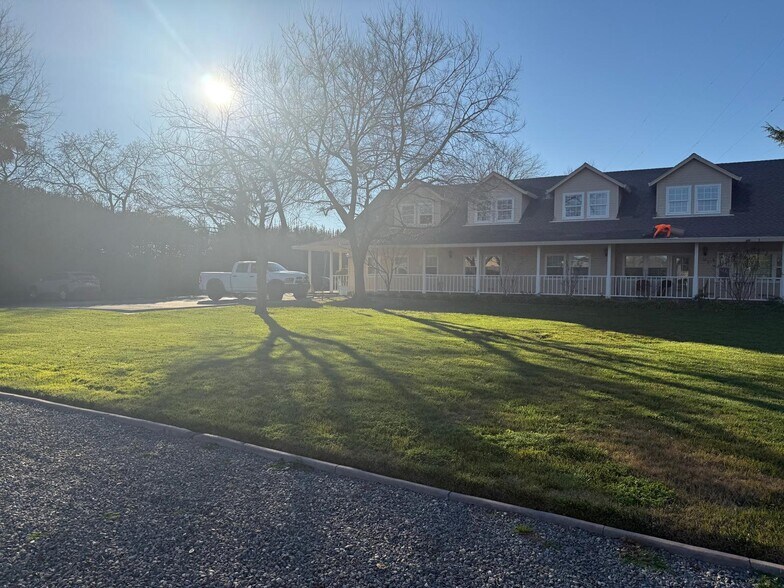 Primary Photo Of 1479 Sanborn Rd, Yuba City General Retail For Lease