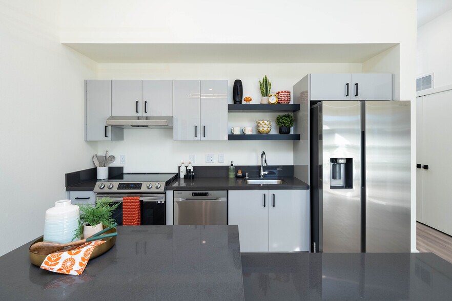 More Photos Of 344 W 2nd St, Reno Apartments For Sale