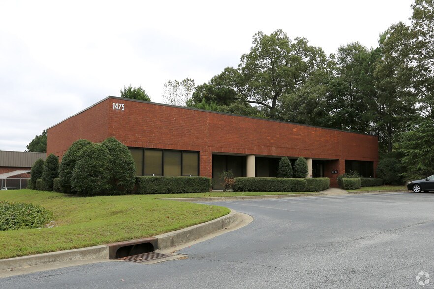 More Photos Of 1475 Atlanta Industrial Way, Atlanta Medical For Sale