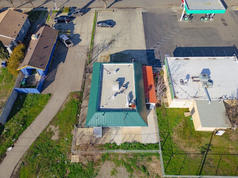 More Photos Of 2317 Blossom St, Dos Palos Restaurant For Sale