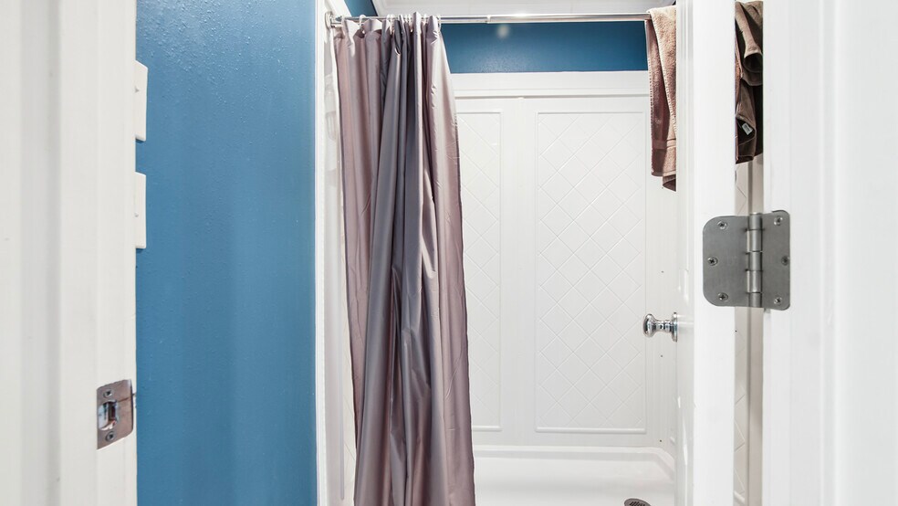 More Photos Of 308 Williams Ave, Port Saint Joe Storefront For Sale