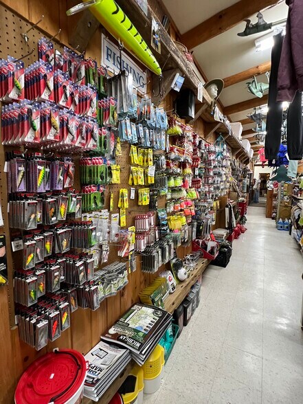 More Photos Of 29209 County Road 407, Newberry Lodge Meeting Hall For Sale