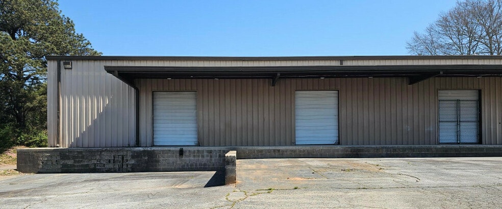 More Photos Of 6740 Tribble St, Lithonia Distribution For Lease