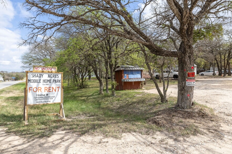 Primary Photo Of 5805 Blue Bluff Rd, Austin Manufactured Housing Mobile Home Park For Sale