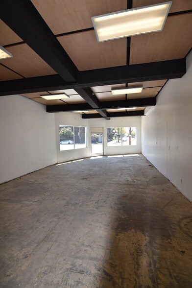 More Photos Of 2153-2173 W Washington Blvd, Los Angeles Storefront Retail Residential For Lease