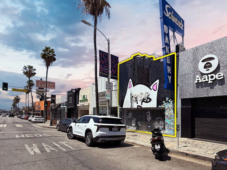 Primary Photo Of 441 N Fairfax Ave, Los Angeles Storefront For Lease