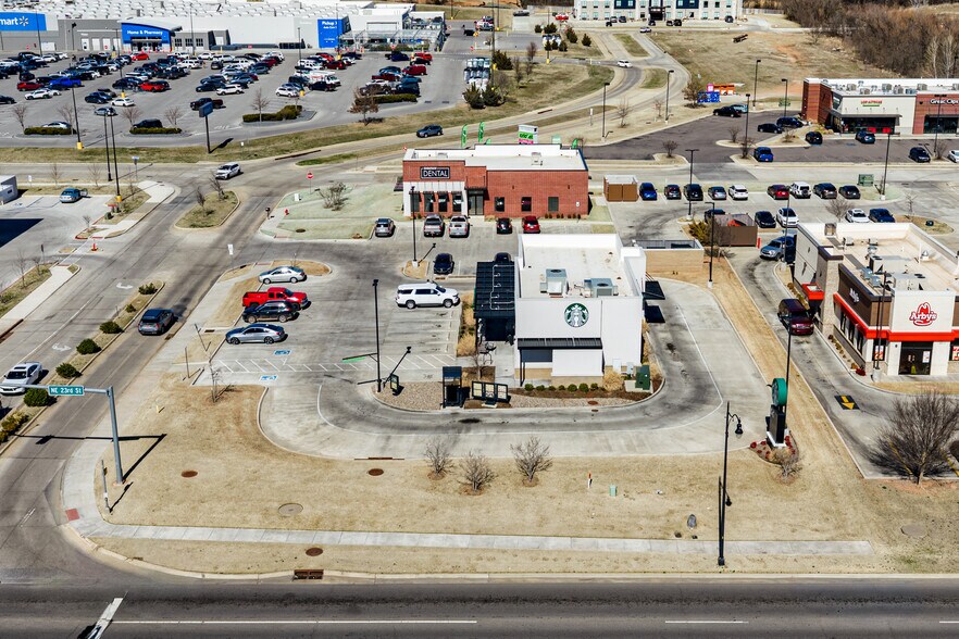 More Photos Of 14307 NE 23rd St, Choctaw Restaurant For Sale