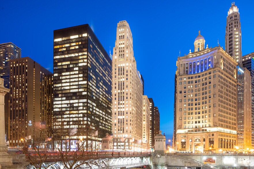 Primary Photo Of 333 N Michigan Ave, Chicago Office For Lease
