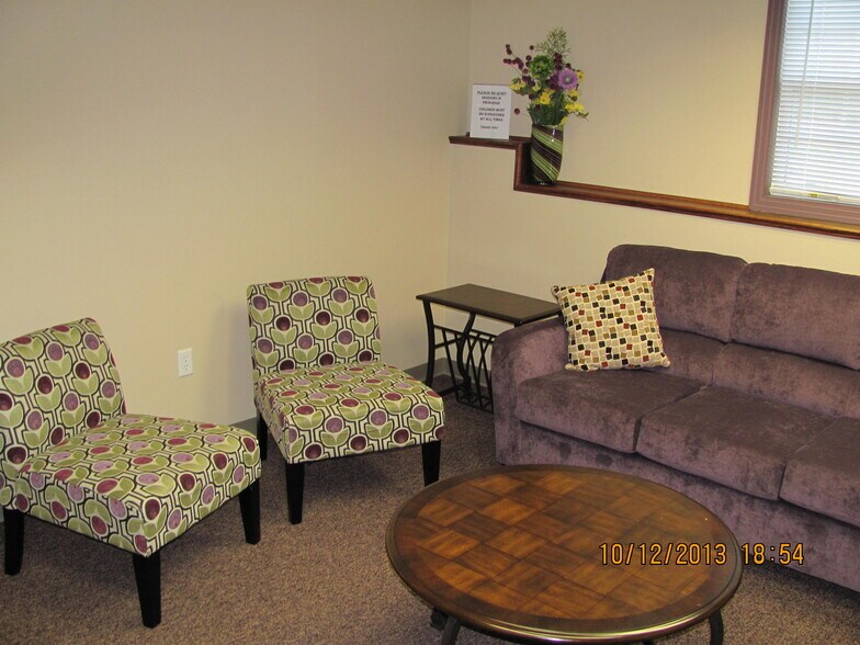 More Photos Of 705 Hillside Ave SW, Pine City Office For Sale