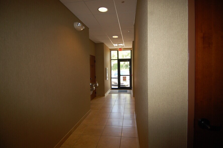 More Photos Of 640 Highway 1 W, Iowa City Office For Sale