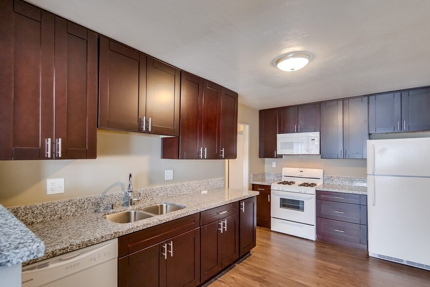 More Photos Of 4154-4158 Estrella Ave, San Diego Apartments For Sale