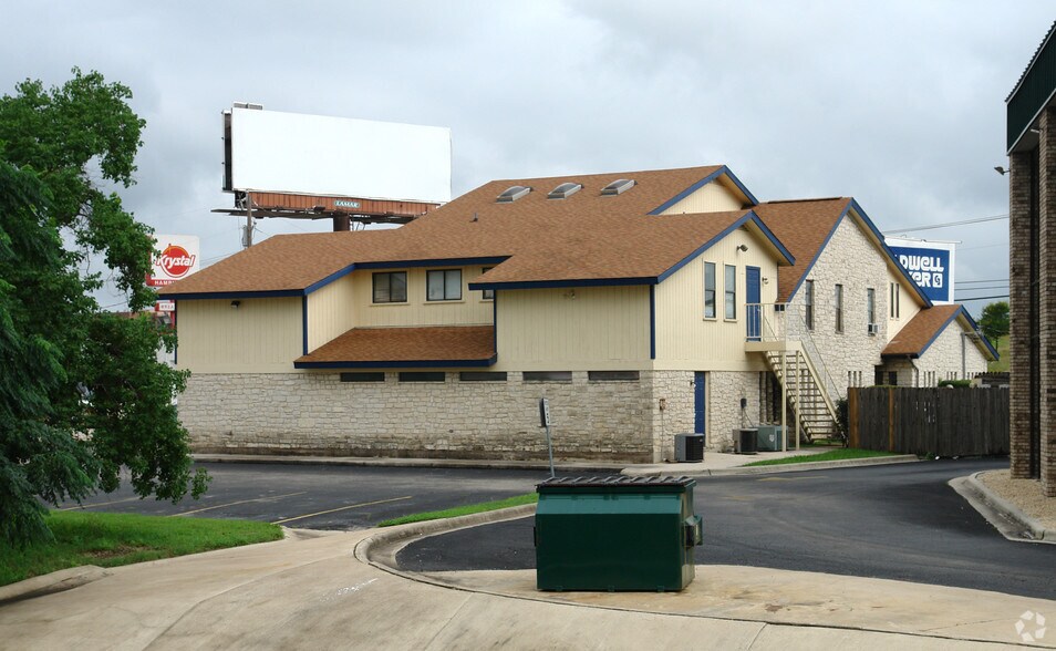 More Photos Of 2206 E Central Texas Expy, Killeen Medical For Lease