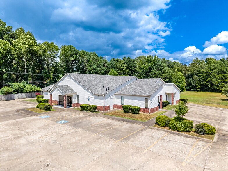 More Photos Of 16 Opportunity Dr, Sheridan Office For Sale