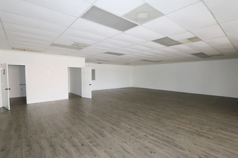 More Photos Of 417 S Buncombe Rd, Greer Unknown For Lease