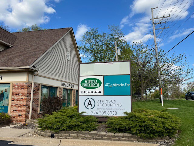 More Photos Of 4 Cedar Ridge Dr, Lake In The Hills Storefront Retail Office For Lease