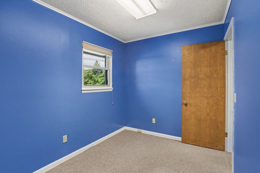 More Photos Of 200 Westfall Rd, Rochester Office For Sale