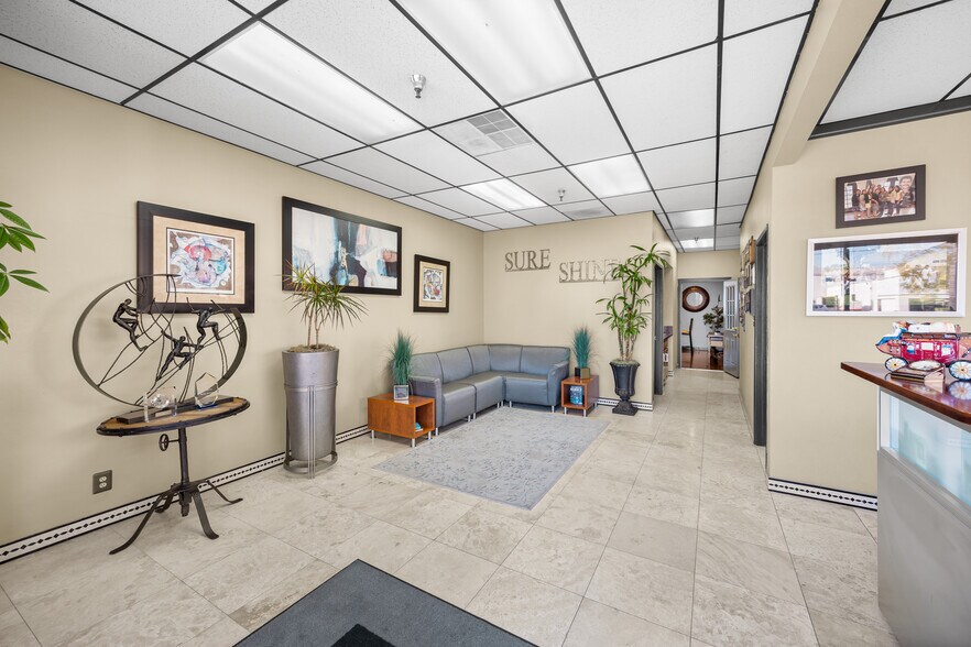 More Photos Of 3980 E Miraloma Ave, Anaheim Warehouse For Lease