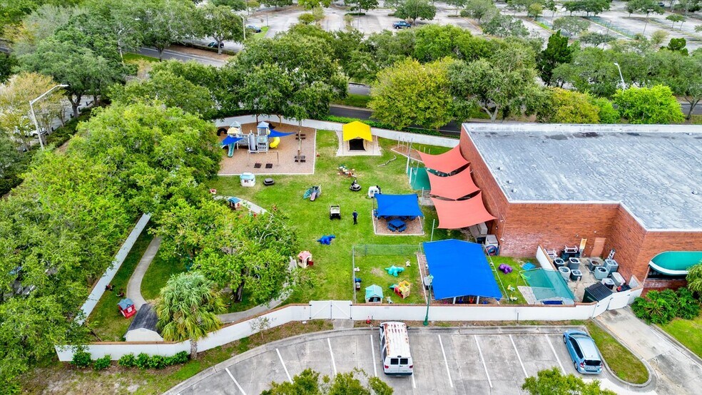More Photos Of 16120 Bay Vista Dr, Clearwater Daycare Center For Sale