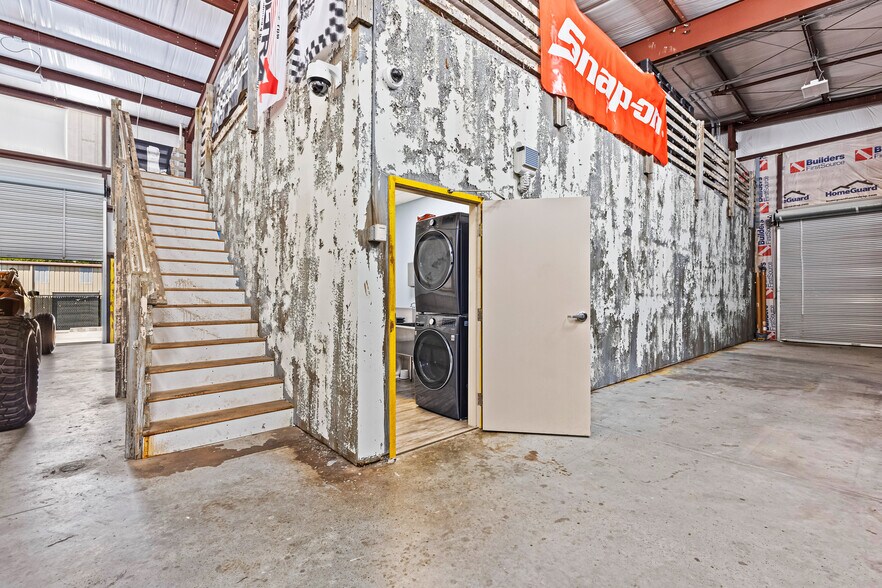 More Photos Of 225 Promenade Pky, Fayetteville Manufacturing For Sale