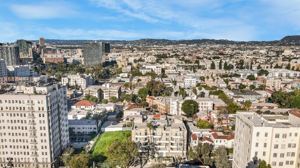 More Photos Of 511 S Carondelet St, Los Angeles Apartments For Sale