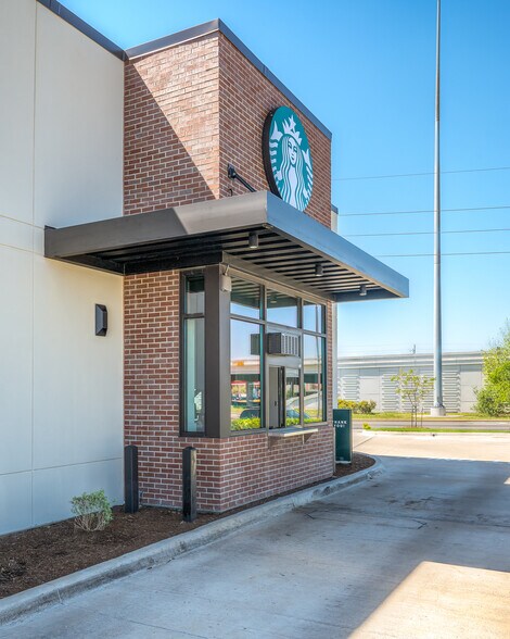 More Photos Of 11880 Sam Houston Pkwy w, Houston General Retail For Sale